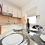 Apartment Apartment Silvija-2 By Interhome *